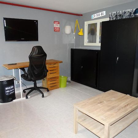 Appartement Au Calme Proche D'Un Petit Bois Dans Quimper Exterior photo